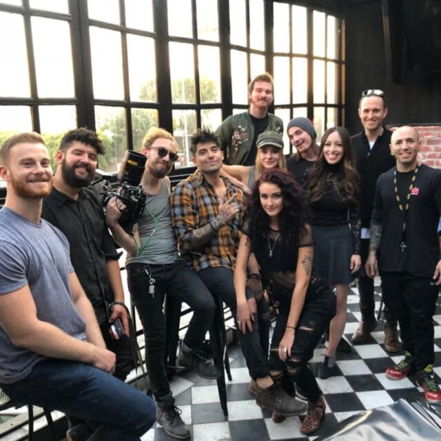 Throwback to this music video shoot for @meyta1cohen. It’s all about the people! 🙌🏼 With our team of extraordinary individuals and unparalleled talent, there is nothing that can stop your success 🚀 #poweredbyLightdrop